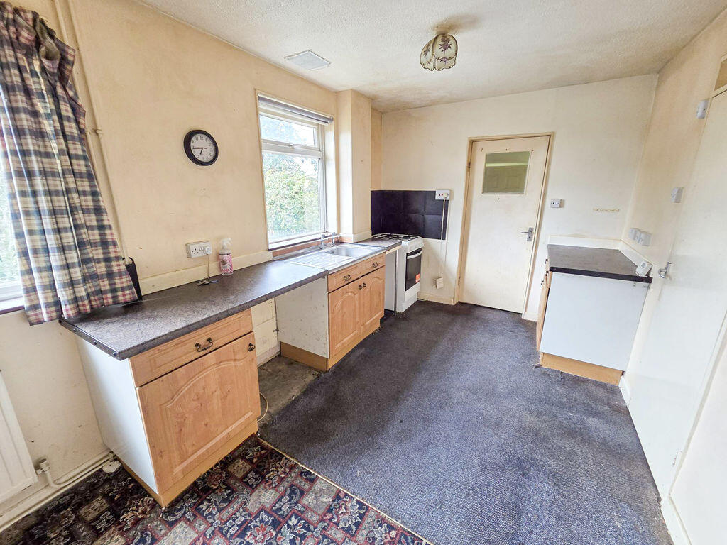 House in Cardiff, Gelligaer - More