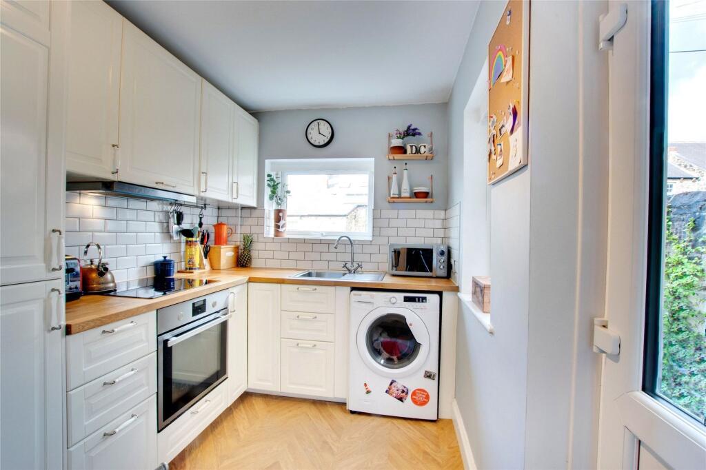 House in Gateshead, Eighton Banks, Low Fell - More