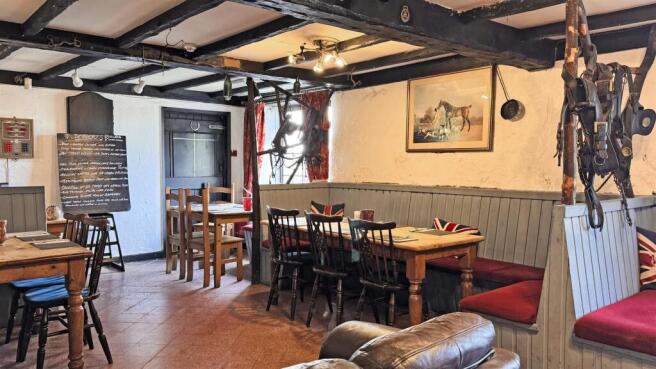 Pub 9.jpg
