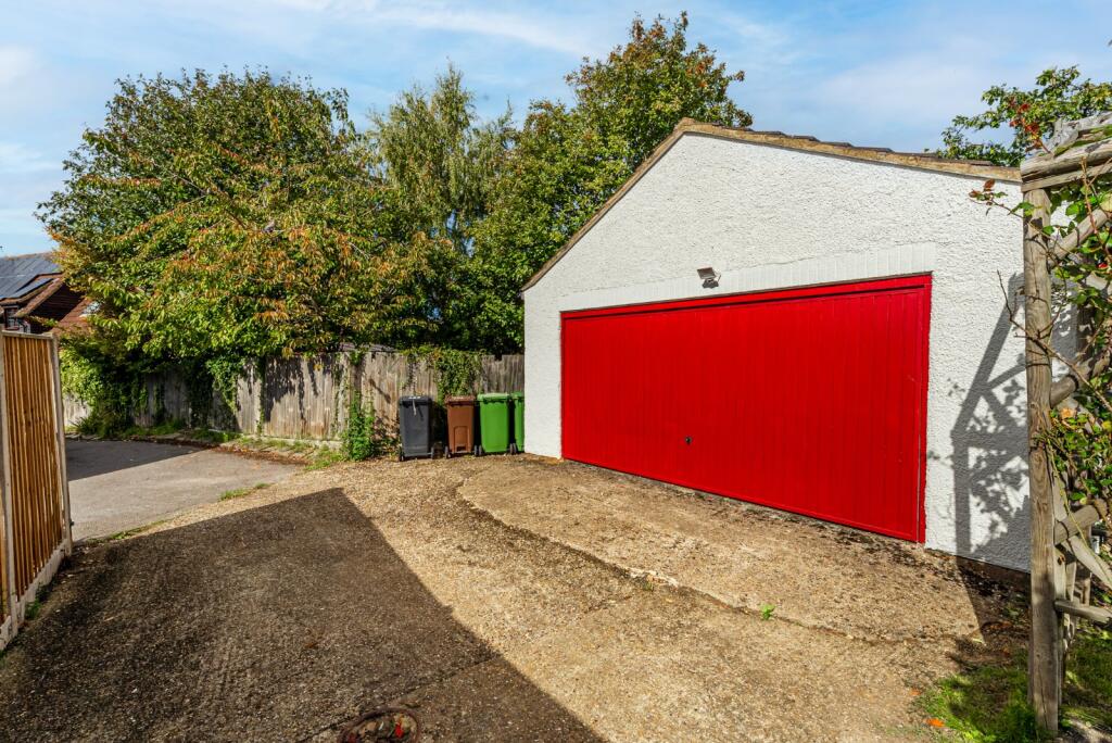 Additional image 20 of Watling Street, Park Street, St. Albans, Hertfordshire, AL2