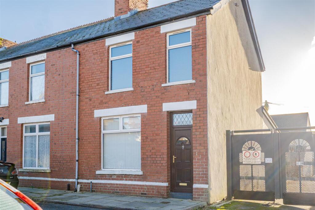 Main image of property: Bell Street, Barry