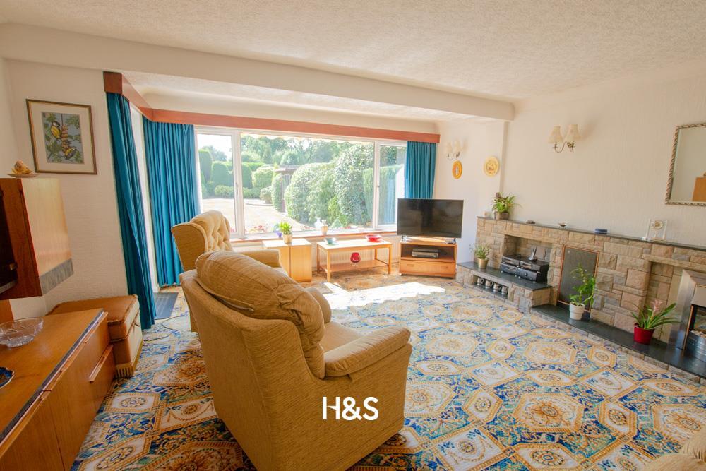 Woodlea Drive, Solihull photo 4