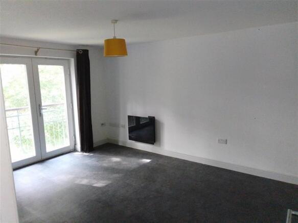 42 Sir Bernard Lovell Road, Malmesbury, Wiltshire SN16 9FQ photo 2