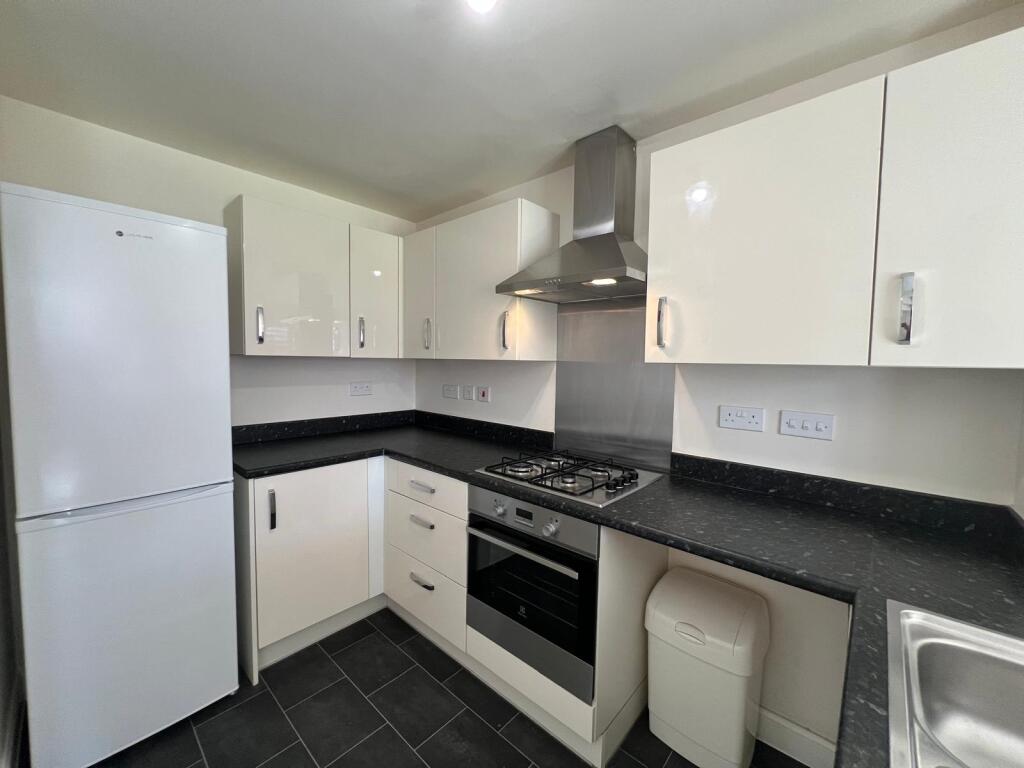 House in Coventry, Deram Parke, Canley Gardens - View 2