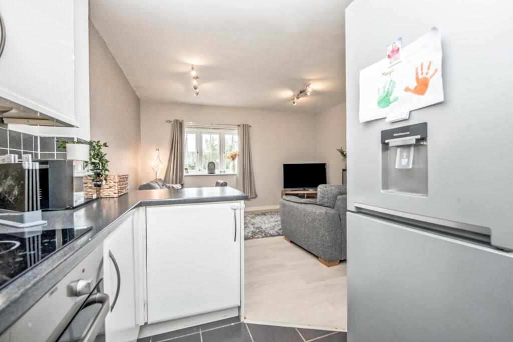 Apartment in Wakefield - More