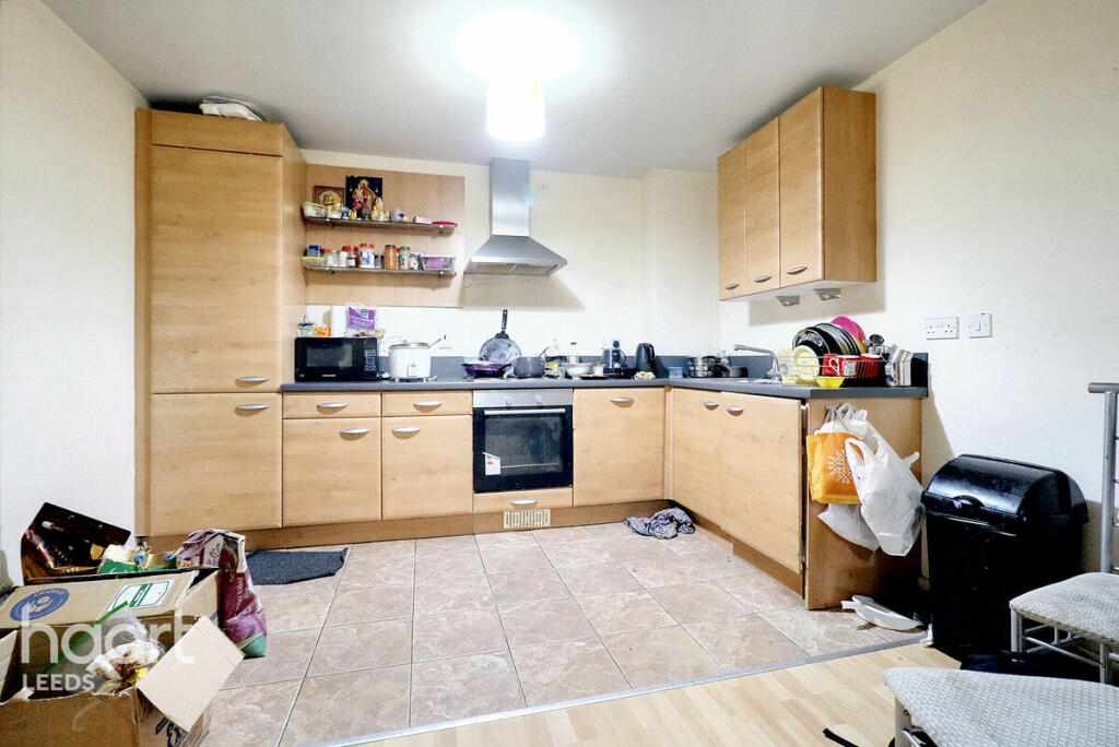 Elmwood Lane, LEEDS photo 2