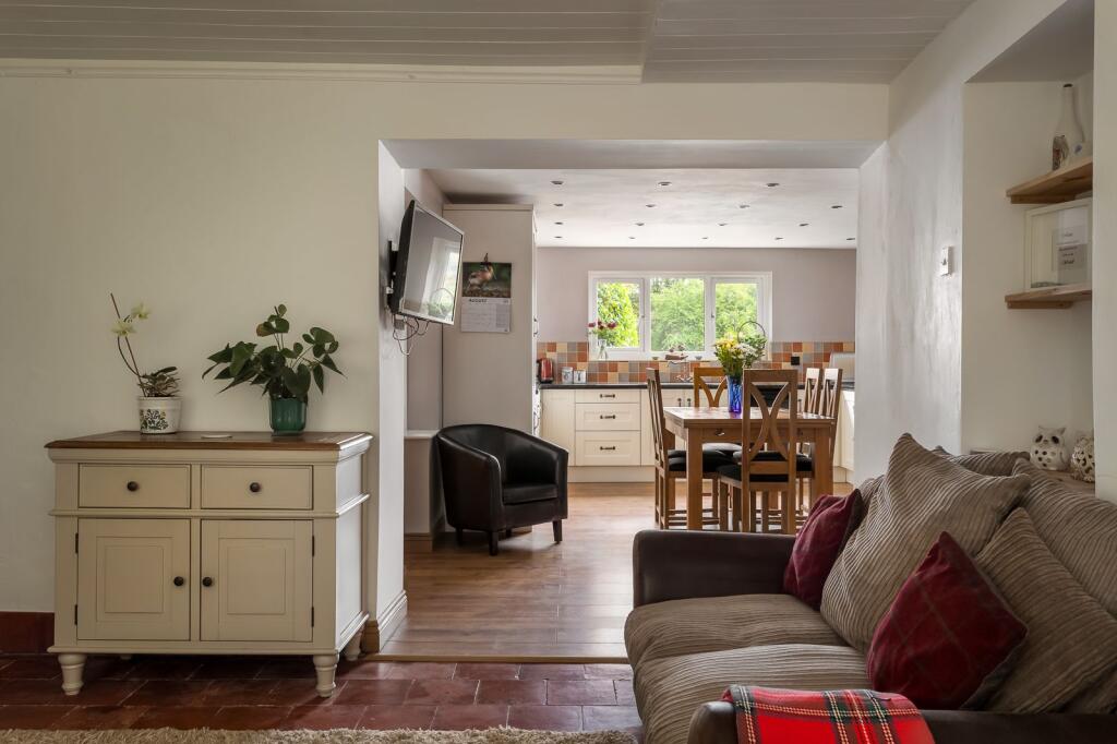 House in Dudley - View 5