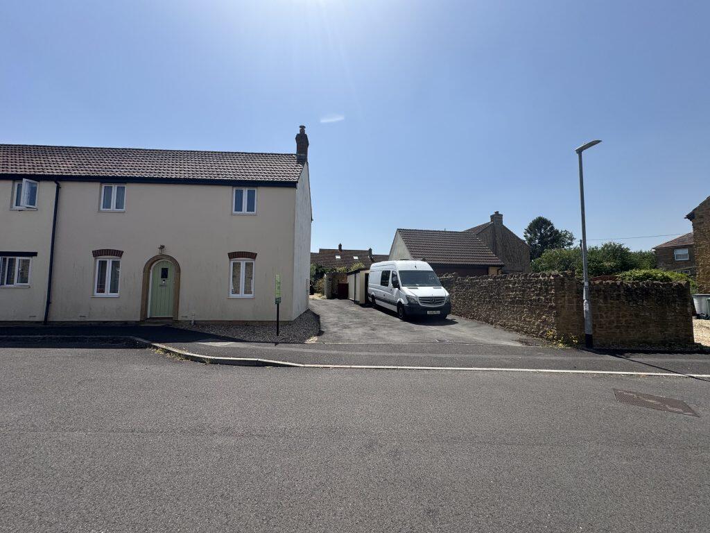 Main image of property: Forts Orchard, Chilthorne Domer, BA22