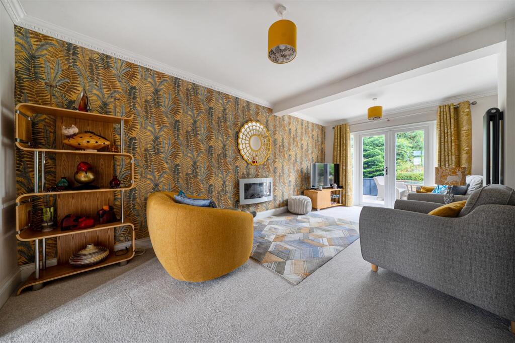House in Chippenham, Wiltshire - View 4