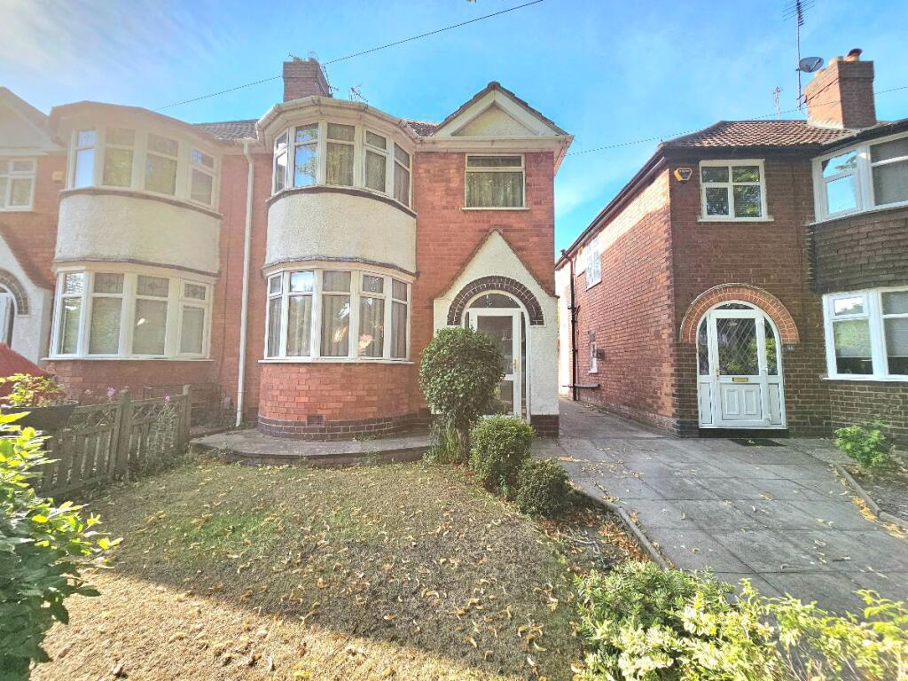 3-bed semi-detached on Ewell Road, Birmingham, £230,000