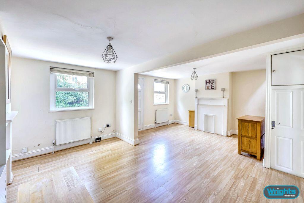 House in Bath, Trowbridge - View 4