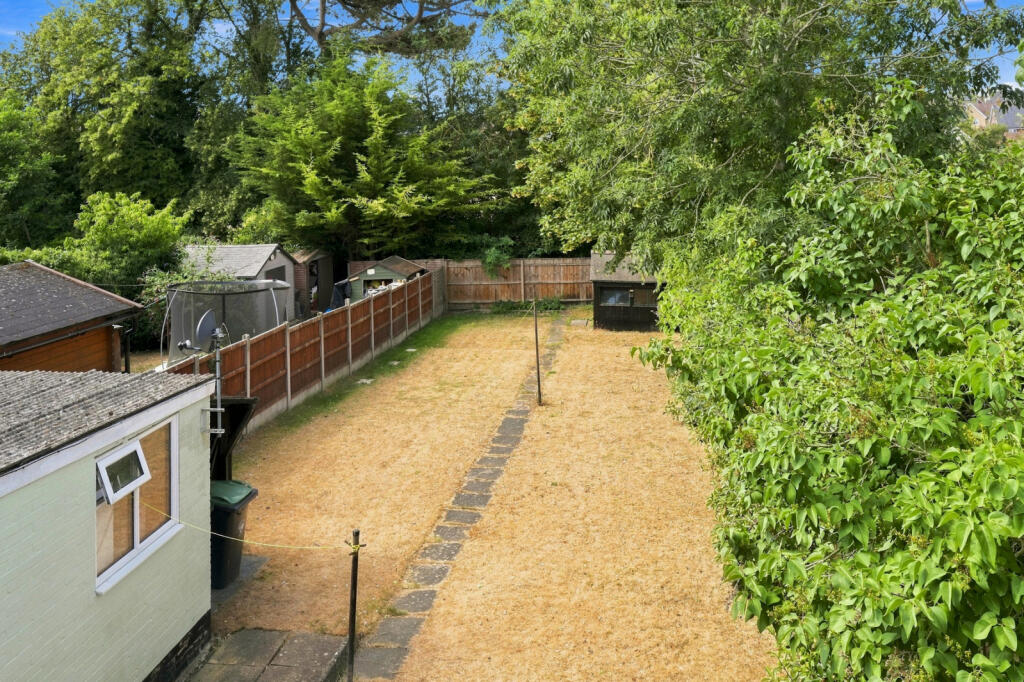 House in Uttlesford, Saffron Walden - View 3