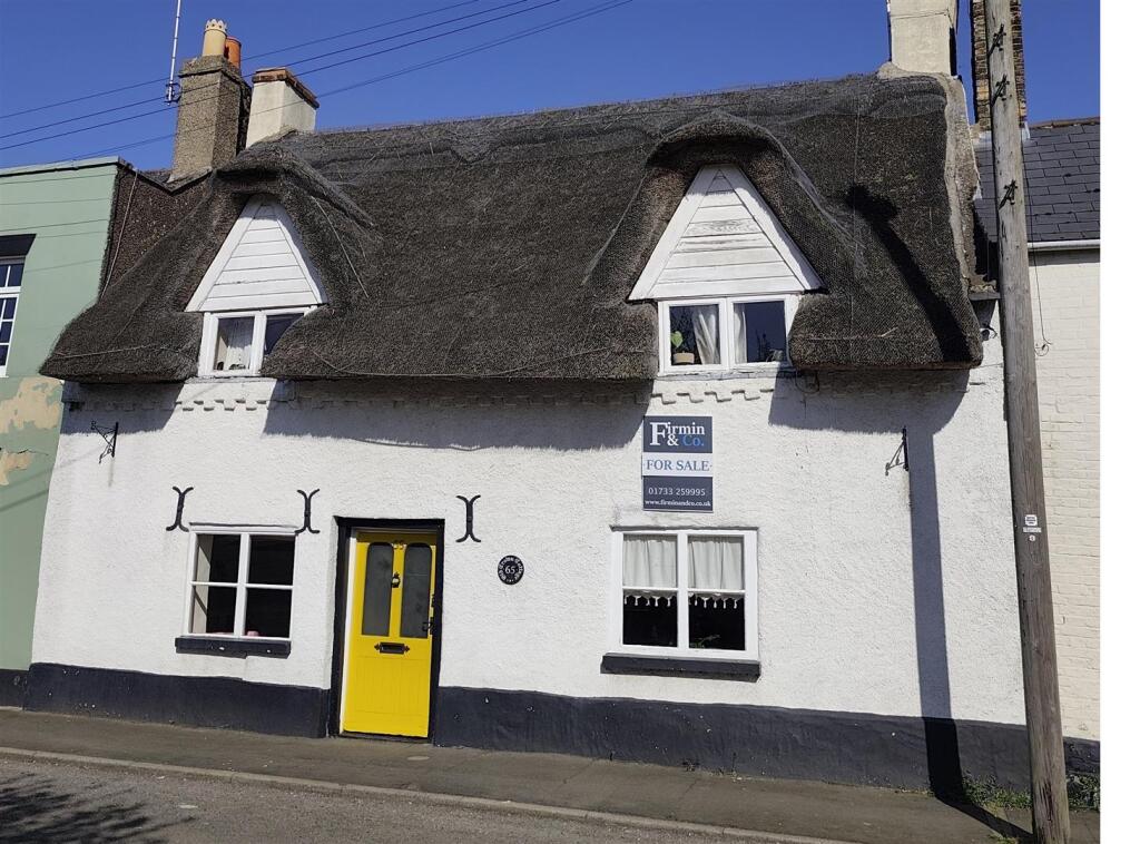 4-bed house on North Street, Crowland, Peterborough, £318,500