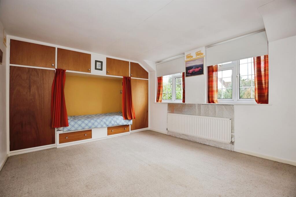 Warwick Road, Southam - View 6