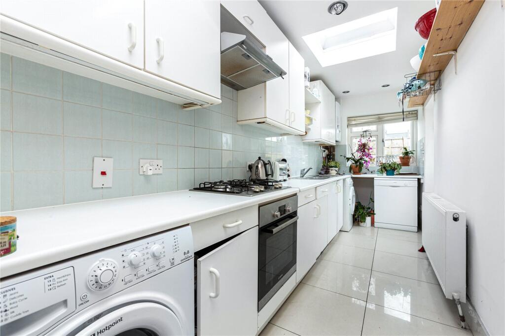 House in London - View 4