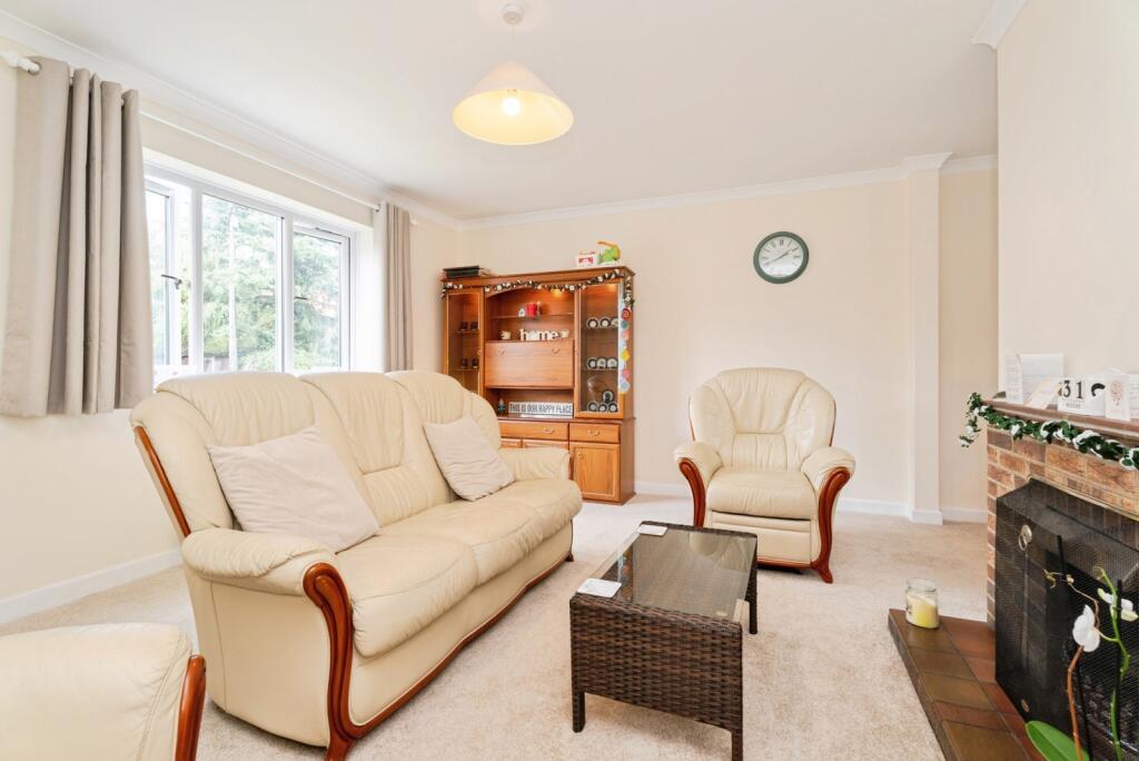 House in Breckland, Bintree - More