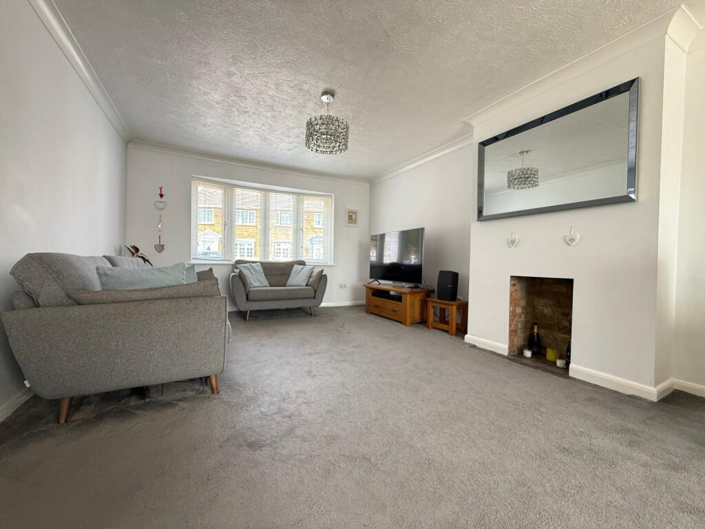 Weatherly Drive, Broadstairs, CT10 2EE photo 4