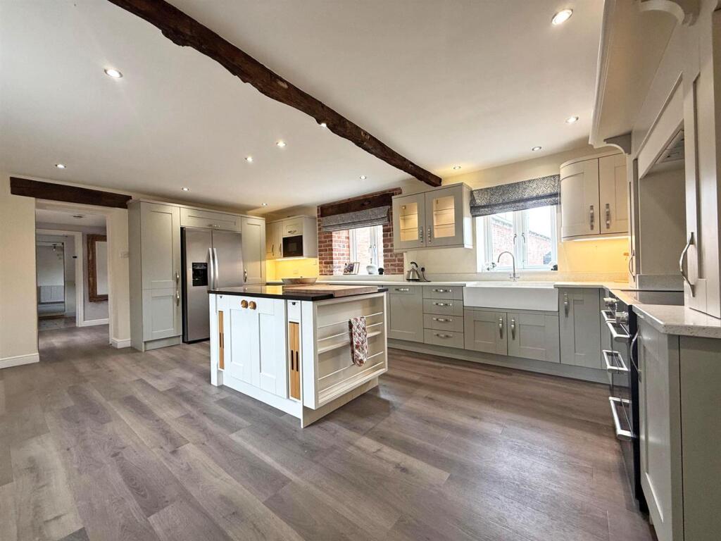 House in Telford - View 4