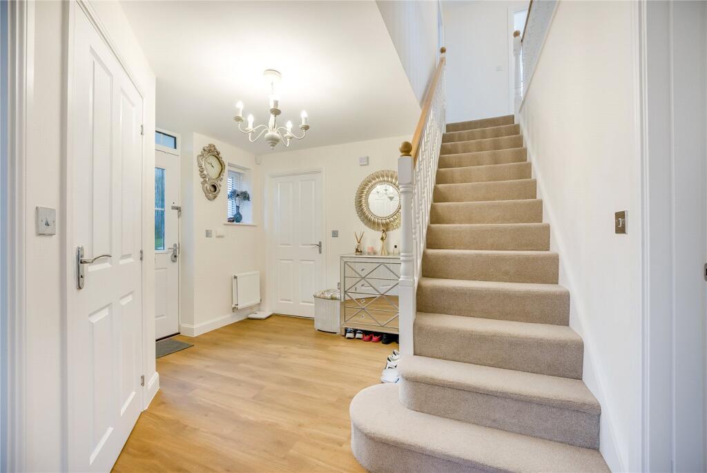 23, Wrekin Dove Close, Bowbrook, Shrewsbury photo 4