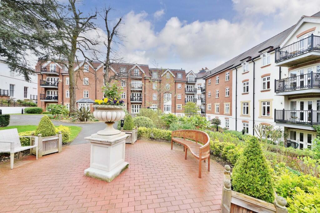2-bed house on Church Road, Birmingham, B15 3AX, £375,000