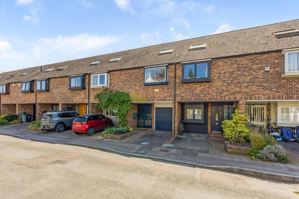 Main image of property: Hobson Road, Oxford, Oxfordshire