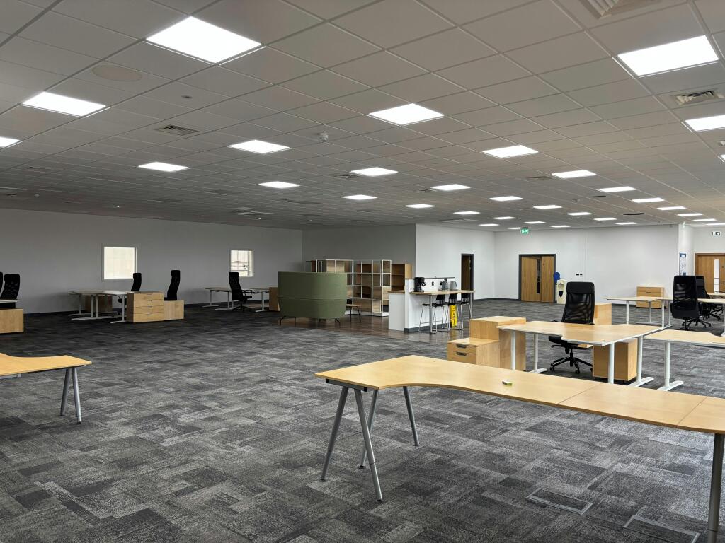 B2 Office Space 2.jpg