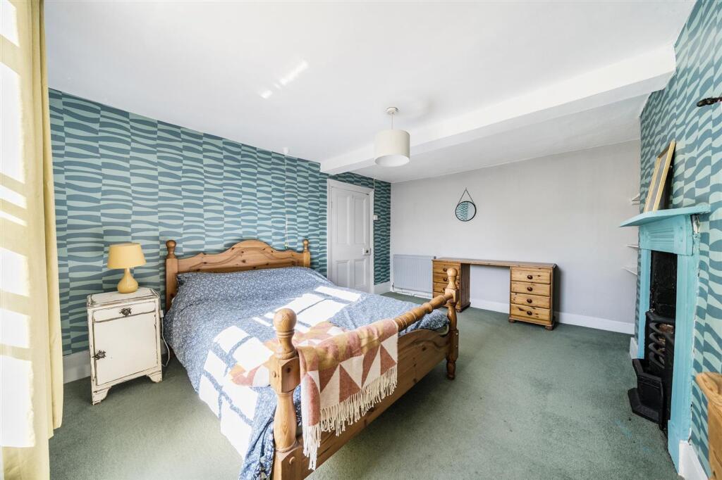 House in Llandrindod Wells, Knighton - View 3