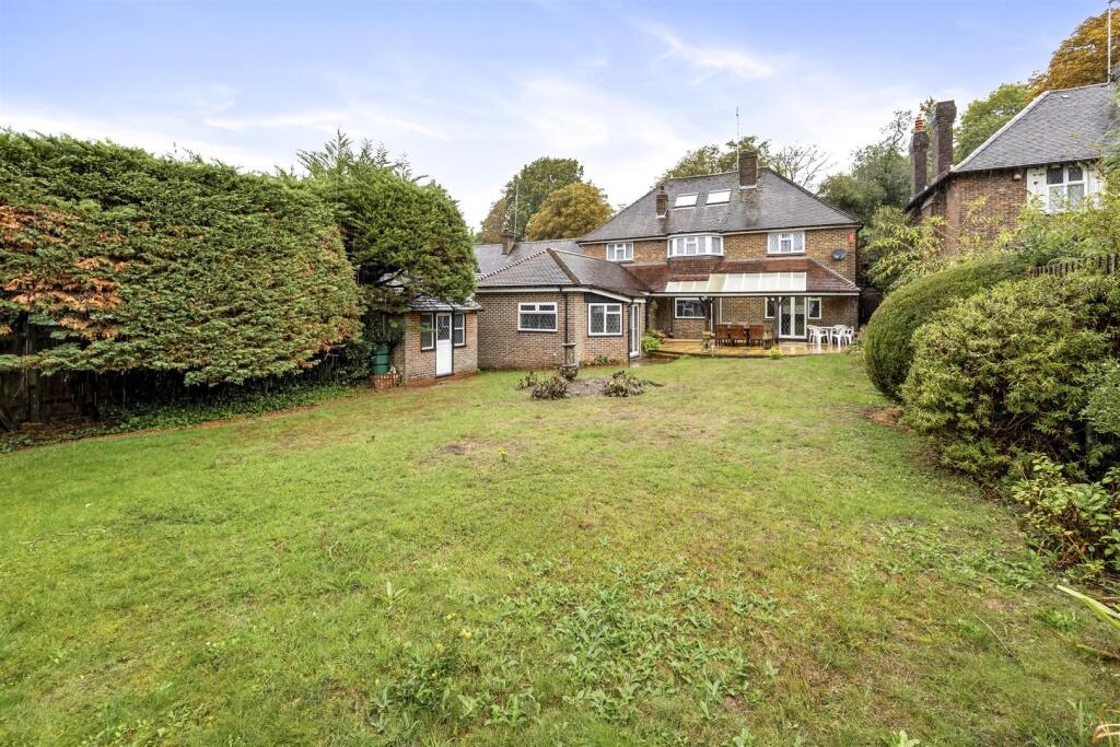 House in Brighton - View 4