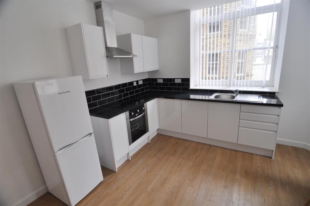 Additional image 2 of 130 Sunbridge Road, City Centre, Bradford