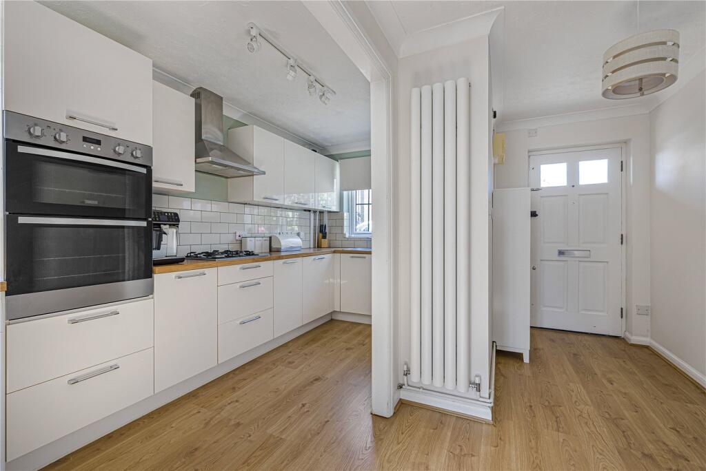 House in Swale, Hartlip - View 5