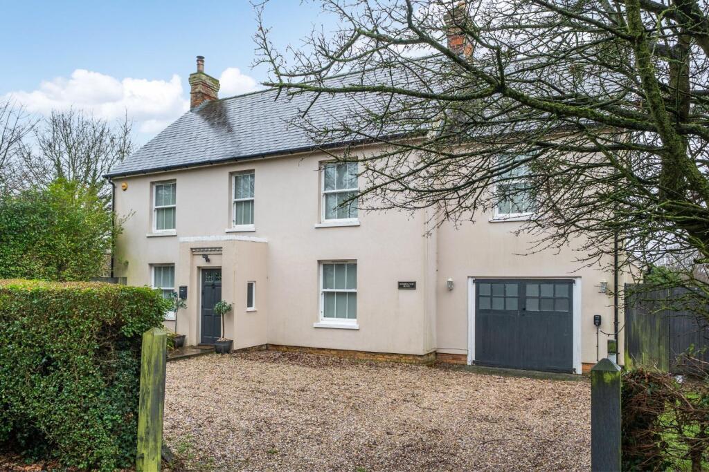 5-bed detached on Cheesemans Green Lane, Ashford TN25 7HX, £600,000
