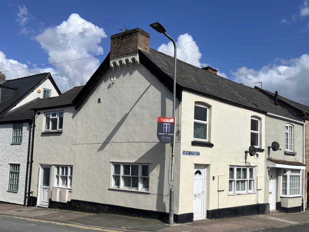 Main image of property: Ross Town Fringe