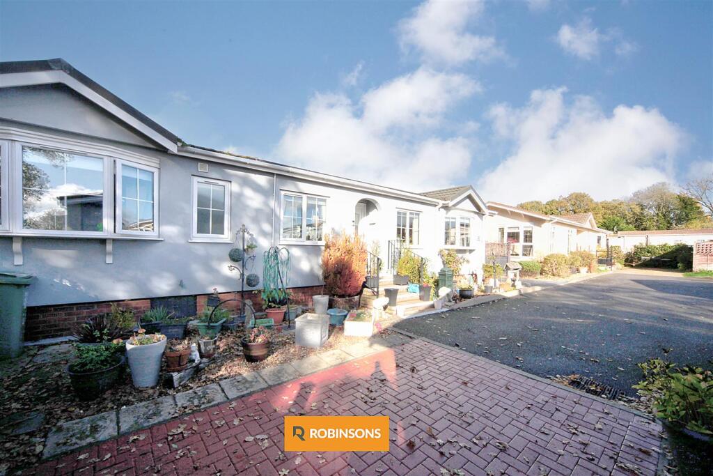 Main image of property: Residential Park, Caddington