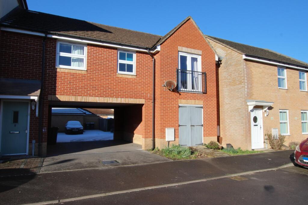 Main image of property: NORDEN WAY  HAVANT  UNFURNISHED