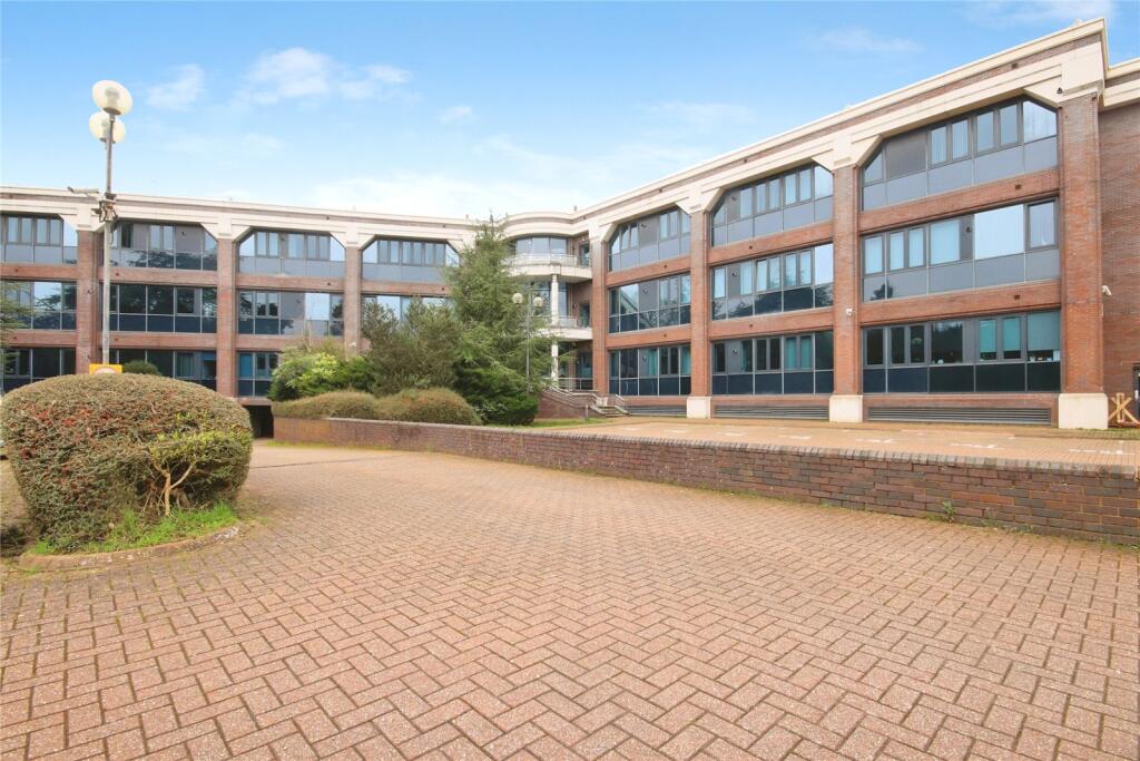 Apartment in Reading - More