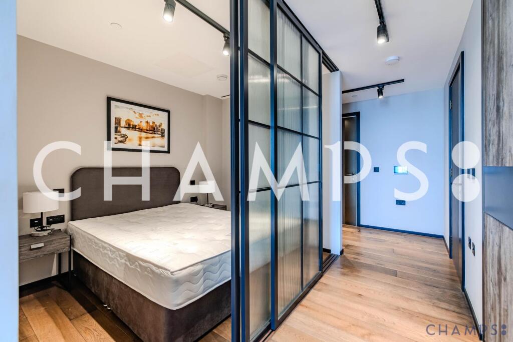 Studio flat for rent