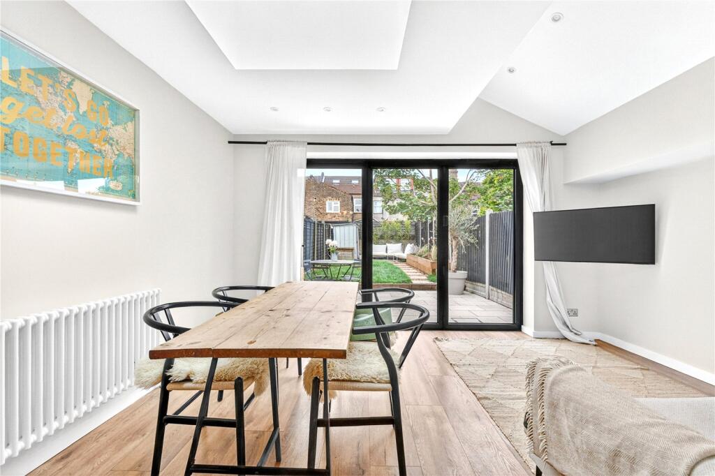 Milton Road, Walthamstow, London, E17 - View 3