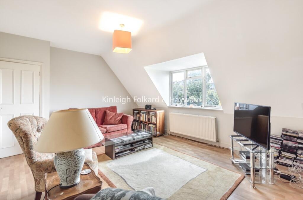 1-bed house on Granville Road, Crouch End, London, N4, £450,000