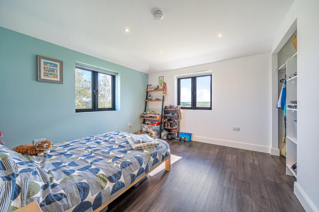 House in St. Newlyn East, Cornwall - View 4