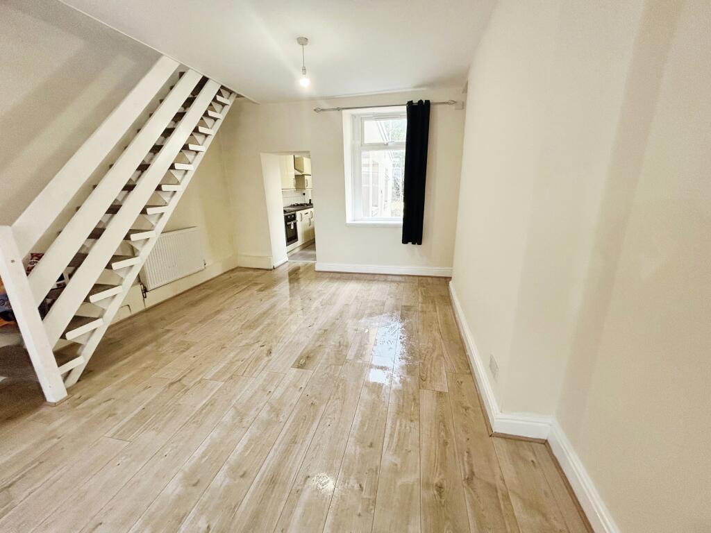 Main image of property: Marsh Street