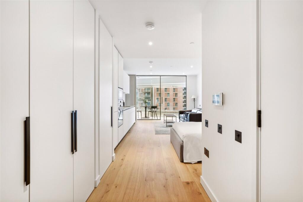 Apartment in London - View 4