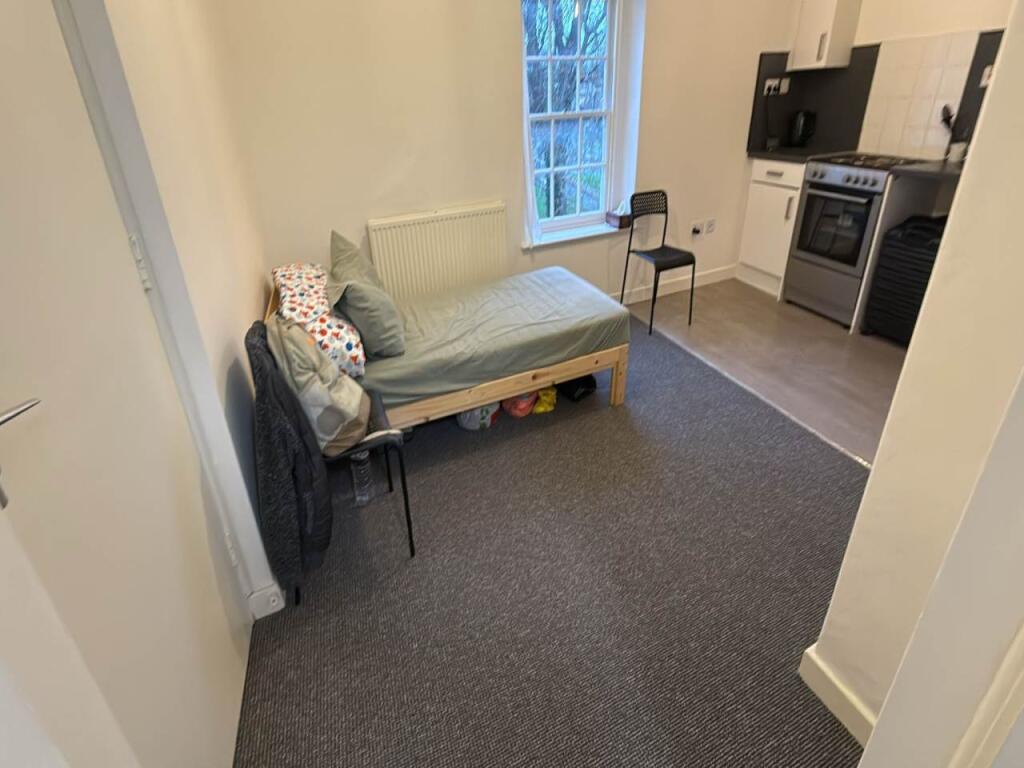 Additional image 5 of The Halve , Trowbridge , 