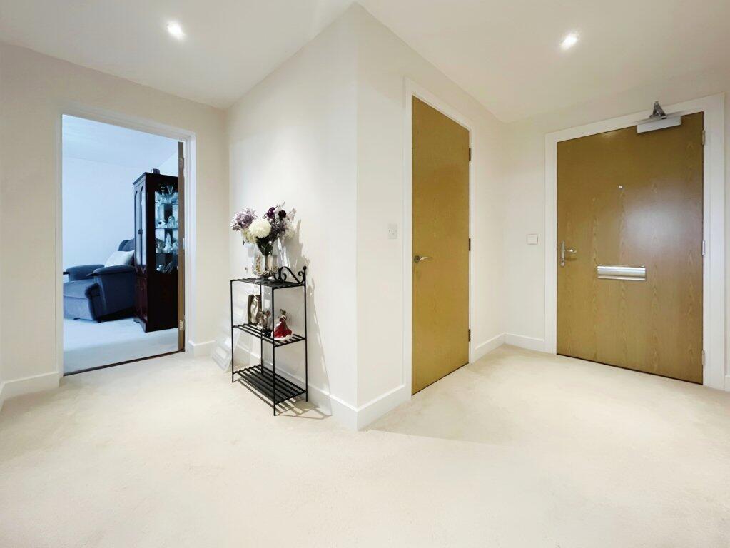 Apartment in Basingstoke and Deane, Basingstoke - View 5
