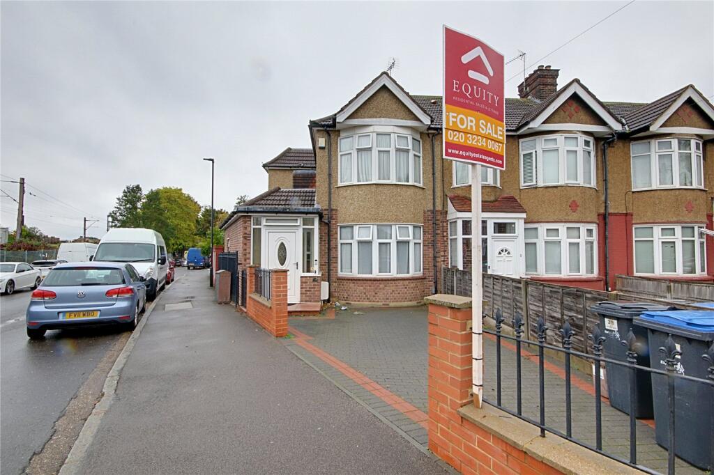 Main image of property: Lincoln Way, Enfield, EN1