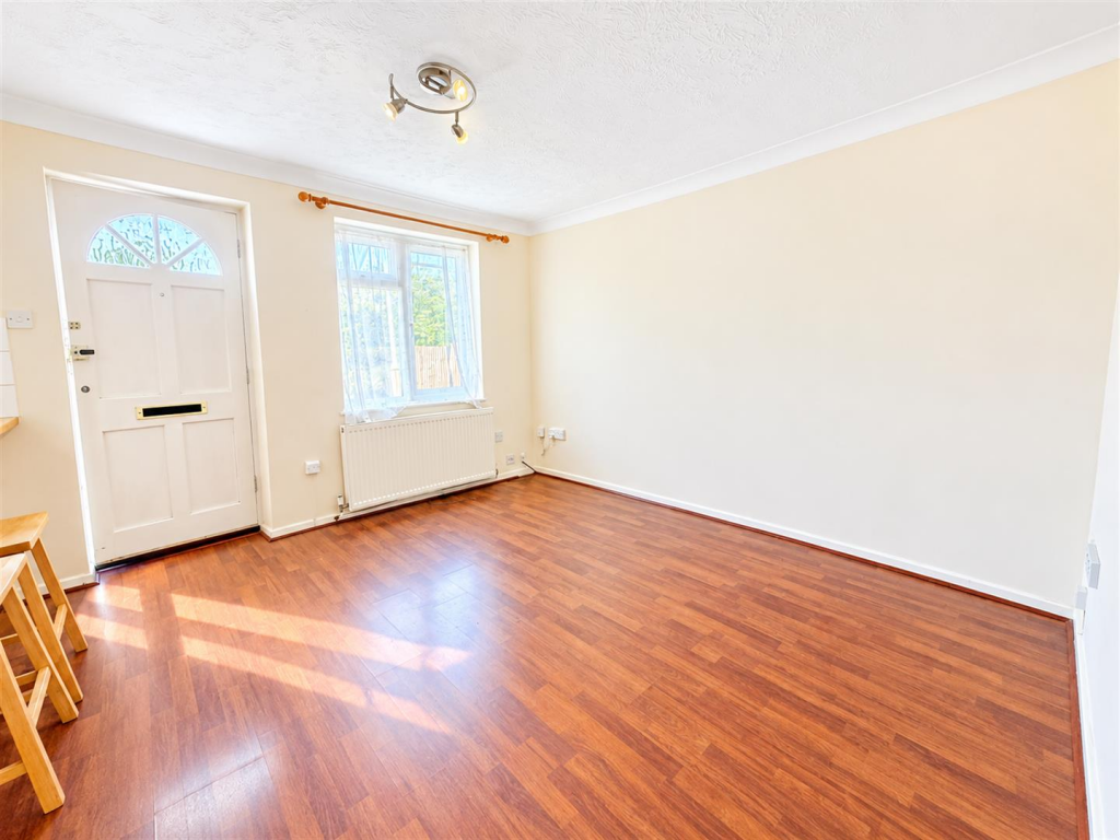 House in Canterbury - View 5