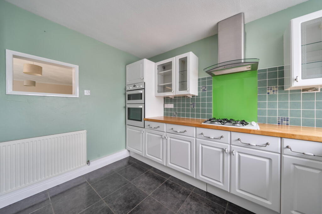 House in Gillingham, Medway - More