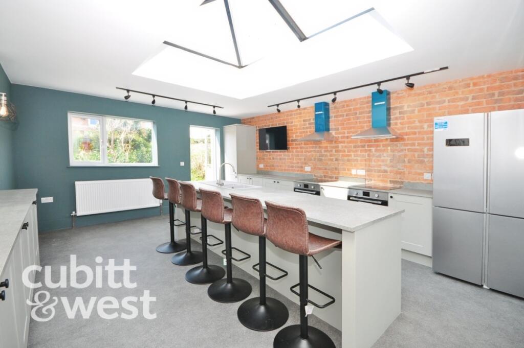 House in Portsmouth, Buckland - View 3