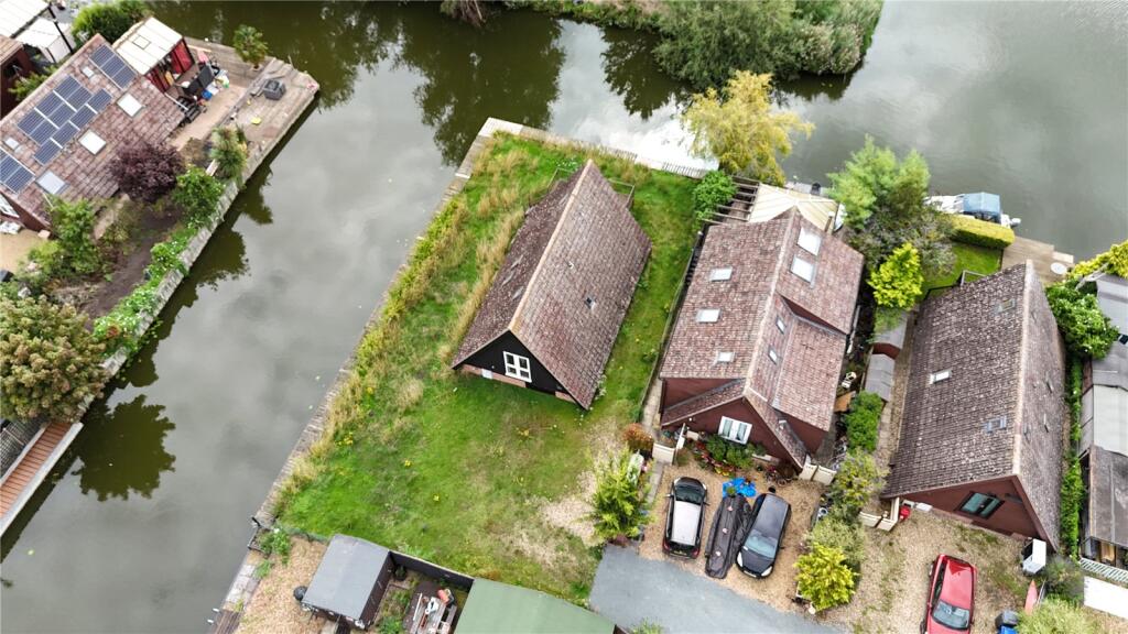Main image of property: Isleham Marina, Fen Bank, Ely, Cambridgeshire, CB7