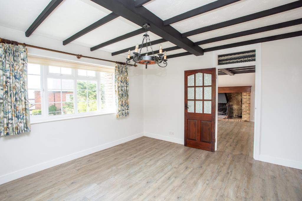 House in Tonbridge - View 4
