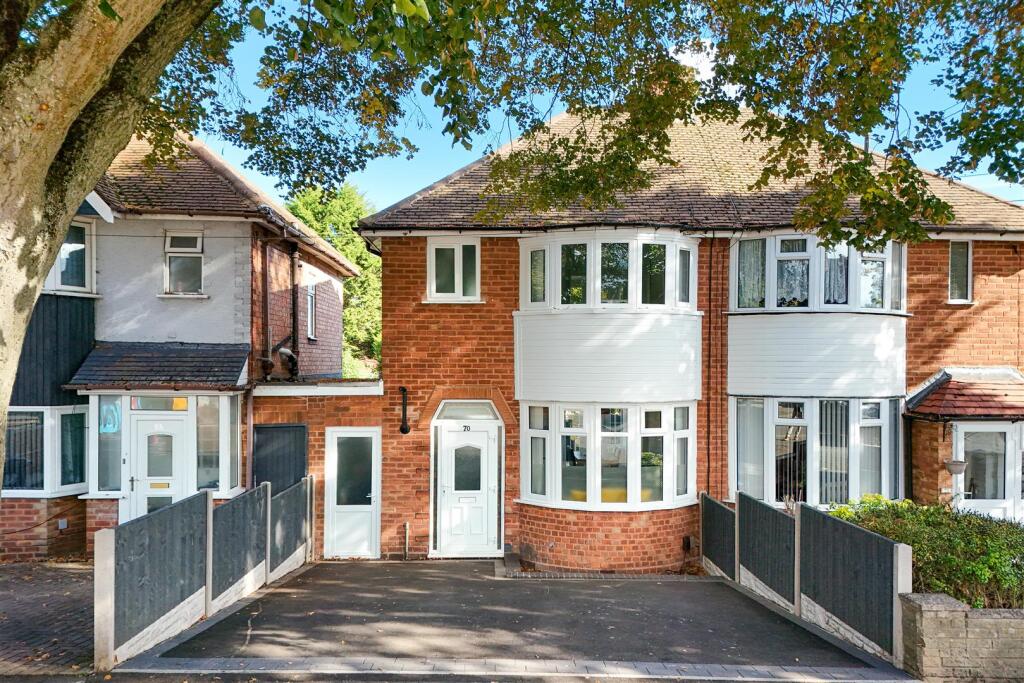 3-bed semi-detached on Benedon Road, Sheldon, Birmingham, £260,000
